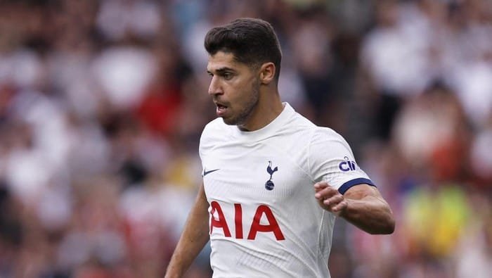 Striker Tottenham Manor Solomon Terjebak dalam Perang Iran-Israel, Evakuasi Tertunda