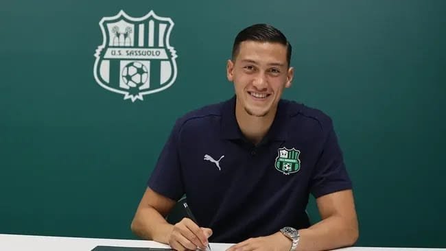Jay Idzes Resmi Tinggalkan Venezia, Gabung Sassuolo di Serie A