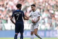 Kevin Diks Cetak Gol Roket, Gladbach Tutup Bundesliga dengan Kemenangan Besar
