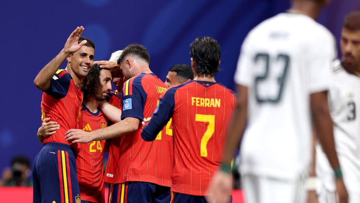 Spanyol Pesta Gol ke Gawang Arab Saudi, Kemenangan 4-0 Buka Peluang Lolos