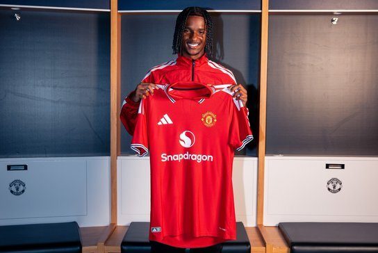 Manchester United Rekrut Tynan Thompson, Wonderkid Tottenham Hotspur Resmi Gabung Old Trafford