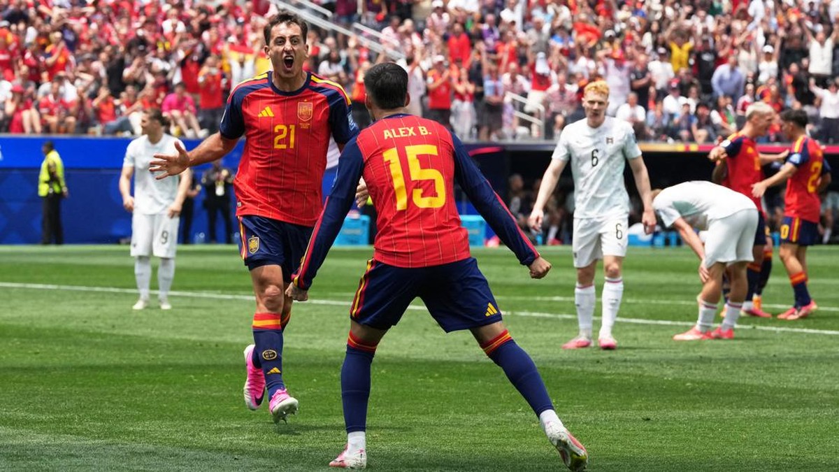 Mikel Oyarzabal Bersinar, Spanyol Melaju ke 16 Besar Piala Dunia 2026